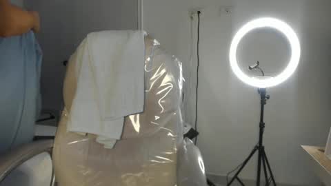 Snapshot of latin_couple20y chatting on 9, 2, 2025 Johana y Santiago online show from 9, 2, 2025
