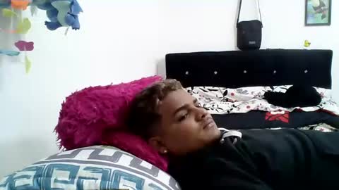 latin_curiousxxx online show from 16, 9, 2025