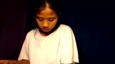 Snapshot of latina_shaine chatting on 5, 6, 2026 latina_shaine online show from 5, 6, 2026