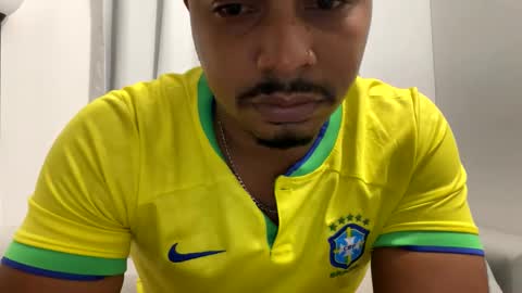 Snapshot of latinbbc_00 chatting on 24, 2, 2025 latinbbc_00 online show from 24, 2, 2025