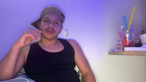 Snapshot of latinboiialexxx chatting on 16, 3, 2026 LATiNBOiiXXX online show from 16, 3, 2026