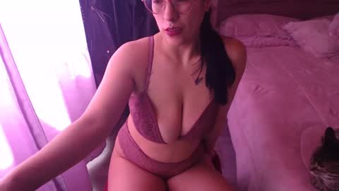 Snapshot of latinboobs23 chatting on 16, 9, 2025 latinboobs23 online show from 16, 9, 2025