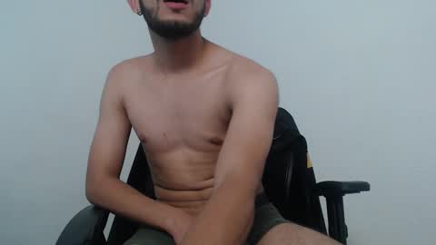 Snapshot of latinbunny7779 chatting on 2, 12, 2024 camilo online show from 2, 12, 2024