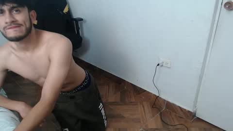 Snapshot of latinbunny7779 chatting on 10, 12, 2024 camilo online show from 10, 12, 2024