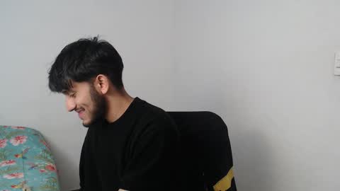 Snapshot of latinbunny7779 chatting on 16, 12, 2024 camilo online show from 16, 12, 2024