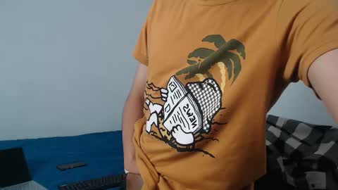 Snapshot of latinbunny7779 chatting on 23, 12, 2024 camilo online show from 23, 12, 2024