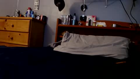 Snapshot of latincpl692018 chatting on 20, 12, 2025 lee james online show from 20, 12, 2025