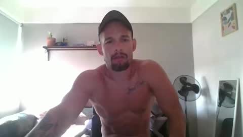 Snapshot of latinhotcouple33 chatting on 22, 4, 2026 wolves online show from 22, 4, 2026