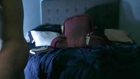 latinincognito online show from 27, 1, 2025