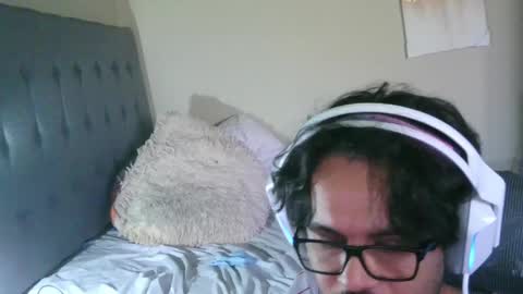 latinincognito online show from 13, 4, 2026