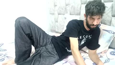 latinlustandfrenchkiss online show from 30, 11, 2025