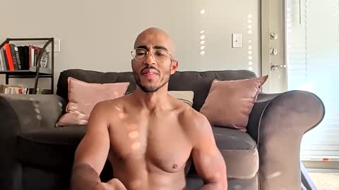 Snapshot of latinomixedbbc chatting on 10, 11, 2025 latinomixedbbc online show from 10, 11, 2025