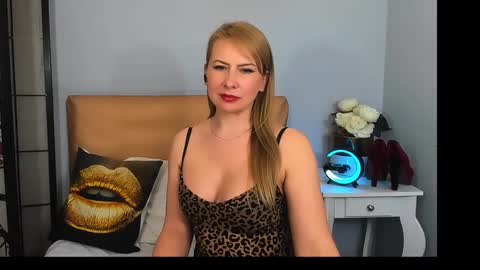 Snapshot of latoyasensual chatting on 22, 2, 2025 Latoya online show from 22, 2, 2025
