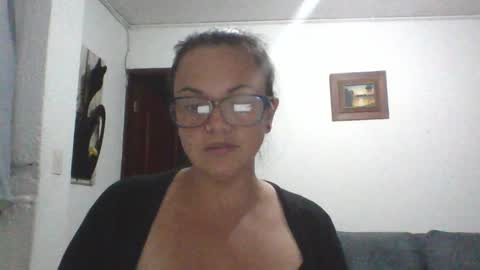 Snapshot of lau16310 chatting on 12, 2, 2026 Laura online show from 12, 2, 2026