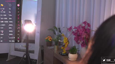 IG 1lau  1 X 1lau  1 online show from 22, 11, 2025