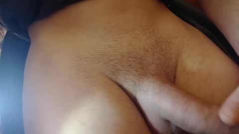 Snapshot of launeeee1 chatting on 10, 10, 2025 launeeee1 online show from 10, 10, 2025