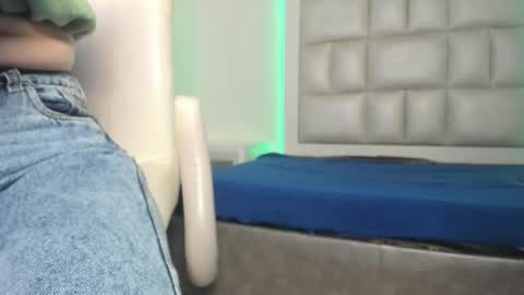 Snapshot of laura__js_ chatting on 29, 9, 2025 laura__js_ online show from 29, 9, 2025