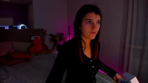 Snapshot of laura__leee chatting on 29, 12, 2024 Laura online show from 29, 12, 2024