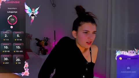 Snapshot of laura__leee chatting on 29, 12, 2024 Laura online show from 29, 12, 2024