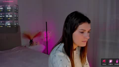 Snapshot of laura__leee chatting on 31, 1, 2025 Laura online show from 31, 1, 2025