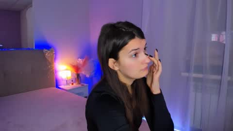 Laura online show from 22, 2, 2026