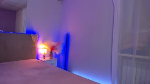 Laura online show from 9, 3, 2026