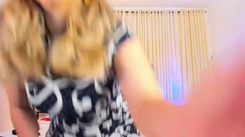 Snapshot of laura__martiinez chatting on 17, 2, 2026 online show from 17, 2, 2026