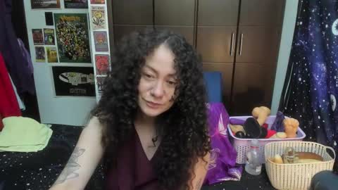 Snapshot of laura_anal_ chatting on 10, 11, 2025 Wen online show from 10, 11, 2025