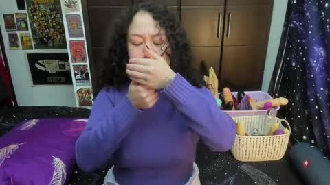 Snapshot of laura_anal_ chatting on 11, 11, 2025 Wen online show from 11, 11, 2025