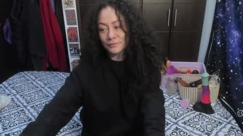 Snapshot of laura_anal_ chatting on 6, 1, 2026 Wen online show from 6, 1, 2026