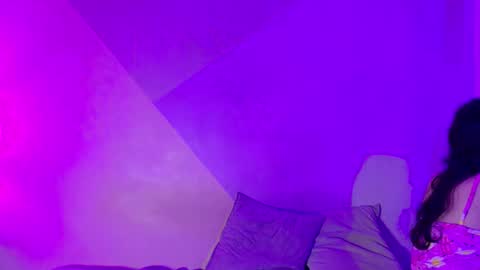 Snapshot of laura_and_kevin chatting on 20, 9, 2025 laura_and_kevin online show from 20, 9, 2025