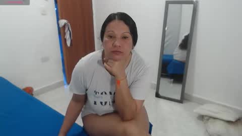 Snapshot of laura_foxx2379 chatting on 11, 1, 2026 laura_foxx2379 online show from 11, 1, 2026