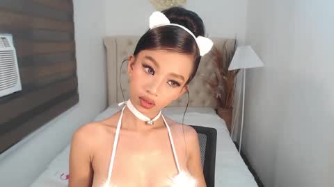 Snapshot of laura_leighxx chatting on 3, 12, 2024 Laura leighxx online show from 3, 12, 2024
