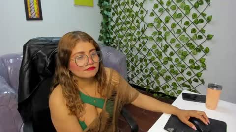 laura_marttin online show from 12, 7, 2026