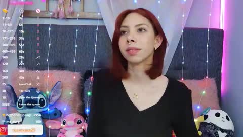 Snapshot of laura_olssen chatting on 23, 12, 2024 Kate online show from 23, 12, 2024