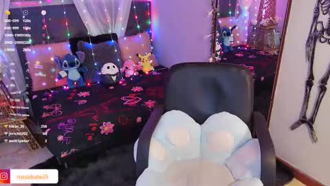 Snapshot of laura_olssen chatting on 12, 2, 2025 Kate online show from 12, 2, 2025