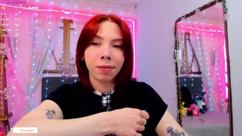 Snapshot of laura_olssen chatting on 26, 9, 2025 Kate online show from 26, 9, 2025