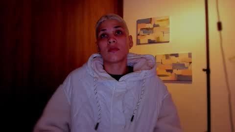 Laura Rose online show from 9, 3, 2026