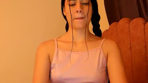 LAURA SOE online show from 1, 2, 2026