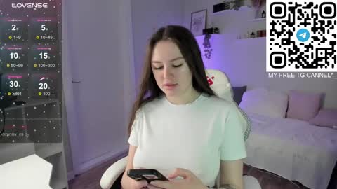 Snapshot of lauraa_collins chatting on 21, 3, 2026 kate online show from 21, 3, 2026