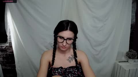 Snapshot of lauradre_ chatting on 23, 1, 2025 Laura online show from 23, 1, 2025