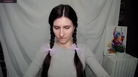 Snapshot of lauradre_ chatting on 1, 3, 2025 Laura online show from 1, 3, 2025