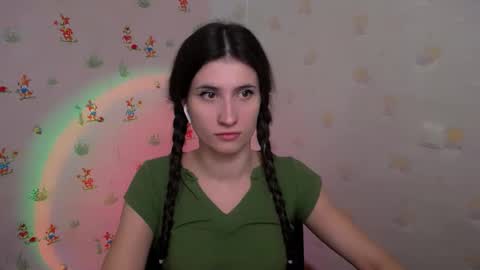 Snapshot of lauradre_ chatting on 20, 12, 2025 Laura online show from 20, 12, 2025