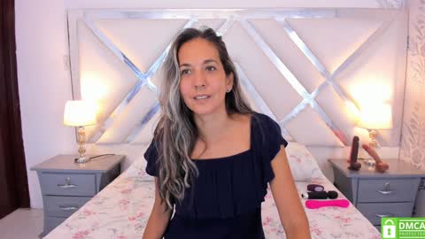 Snapshot of laurafarrely chatting on 2, 12, 2024 Laura online show from 2, 12, 2024