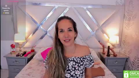 Snapshot of laurafarrely chatting on 3, 3, 2025 Laura online show from 3, 3, 2025