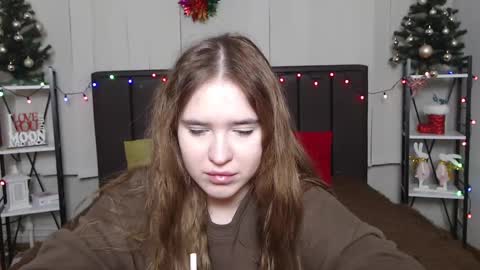 Snapshot of laurahlot chatting on 29, 12, 2024 LauraHlot online show from 29, 12, 2024