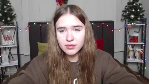 Snapshot of laurahlot chatting on 30, 12, 2024 LauraHlot online show from 30, 12, 2024