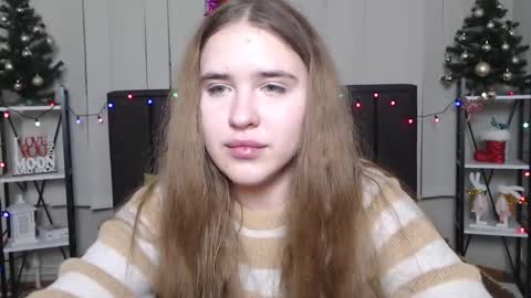 Snapshot of laurahlot chatting on 31, 12, 2024 LauraHlot online show from 31, 12, 2024