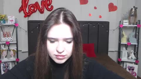 Snapshot of laurahlot chatting on 15, 2, 2025 LauraHlot online show from 15, 2, 2025