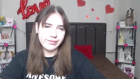 Snapshot of laurahlot chatting on 17, 2, 2025 LauraHlot online show from 17, 2, 2025